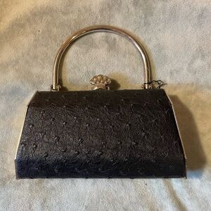 Elegant Bijoux Terner Black Clutch